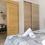 Sloneczna Karpielowka شقة كوشتيليسكا