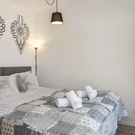 Sloneczna Karpielowka * 考斯赛力克